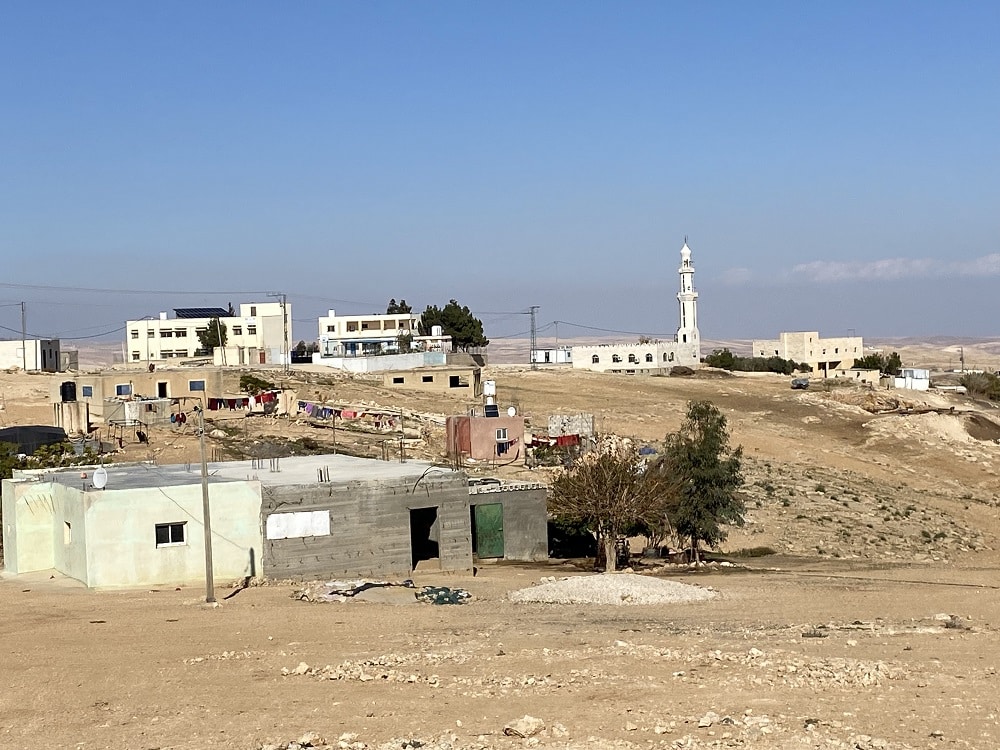 כפר ערבי ומסגד