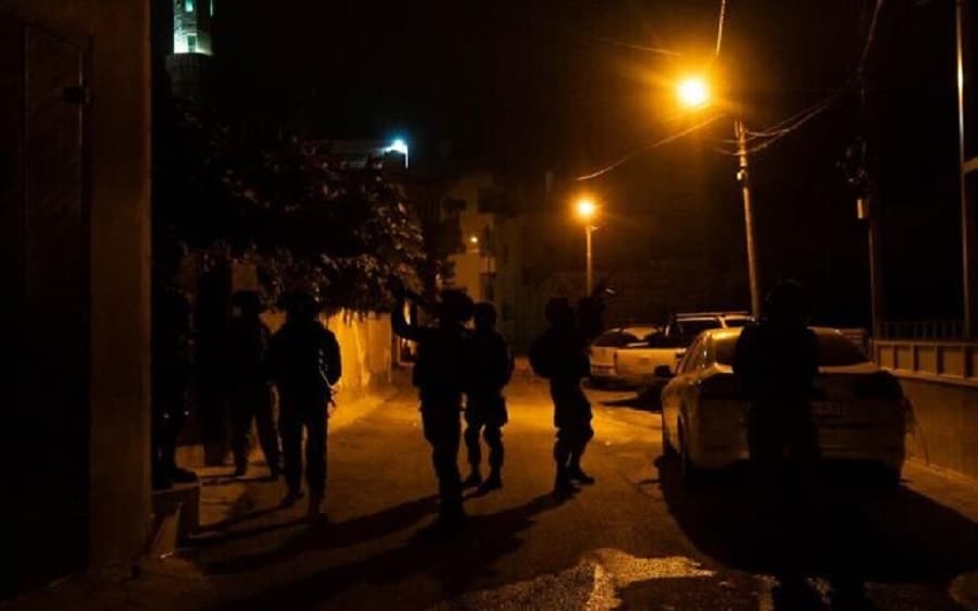 IDF soldiers Aqabat Jabr at night