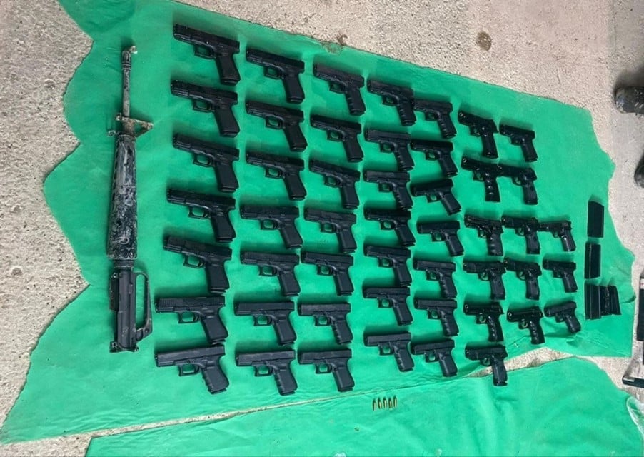 weapons smuggled from Jordan