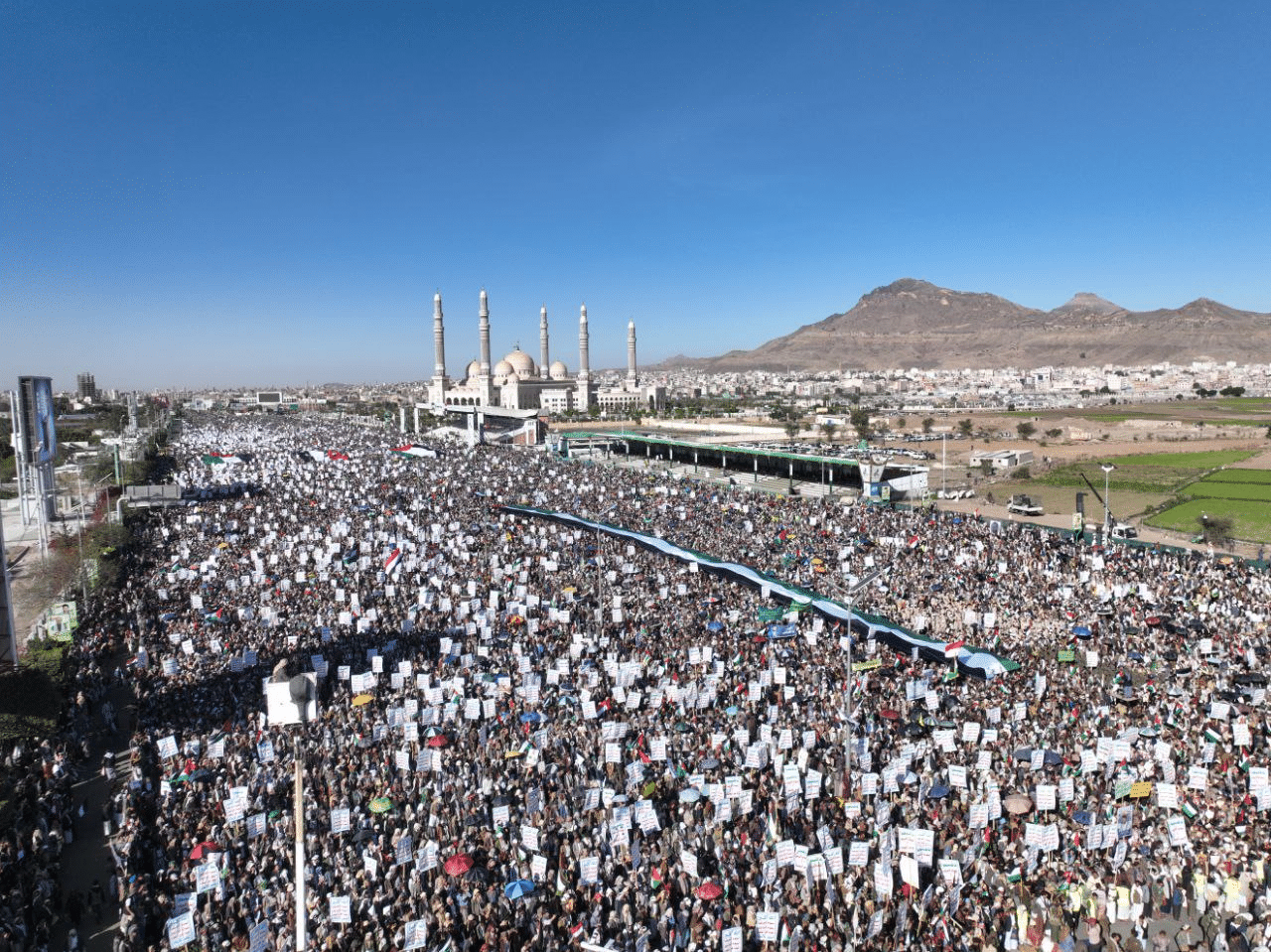 Mass rallies in the Friday pro-Palestinian protest in Yemen