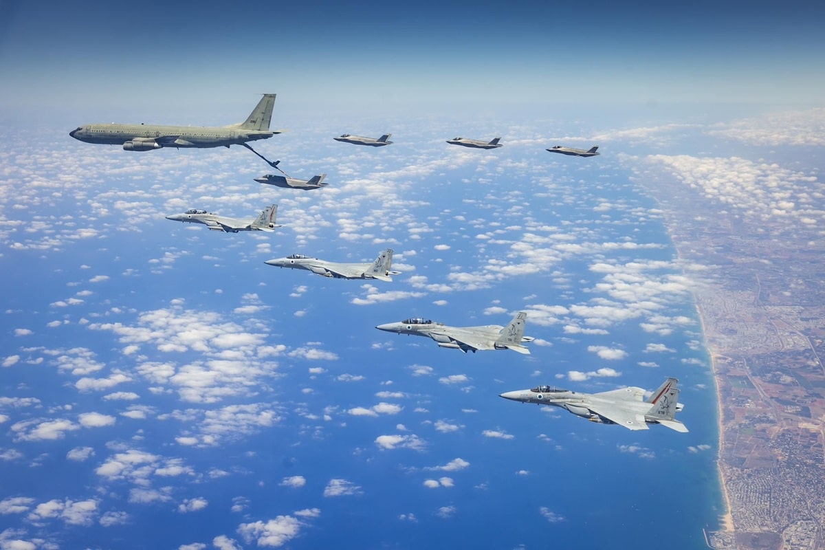 refueling planes over israeli coast