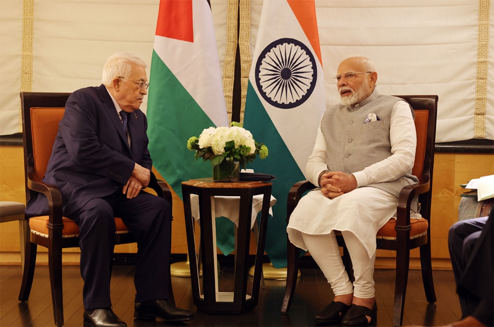 Mahmood Abbas & Narendra Modi speaking