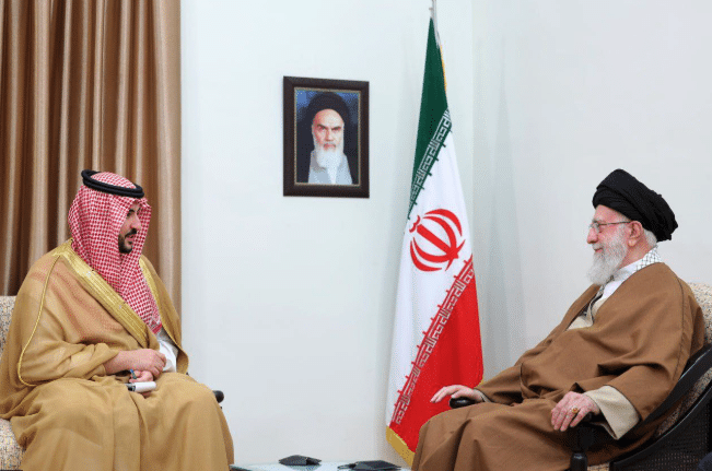 Hamenei met officially with Saudi Defense Minister Khalid bin Salman | Source: Isna news agency on telegram, t.me/isna94