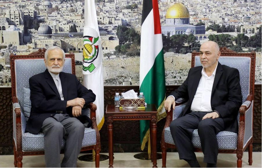 Mohammad Darwish, Head of Hamas’ Leadership Council, met with Kamal Kharrazi, Head of Iran’s Strategic Council on Foreign Relations, in Doha, Qatar. | Source: Hamas west bank on telegram, https://t.me/hamaswestbank1