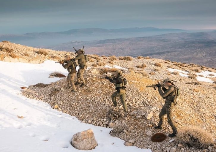 לוחמי שלדג על פסגת החרמון הסורי, דצמבר 2024 