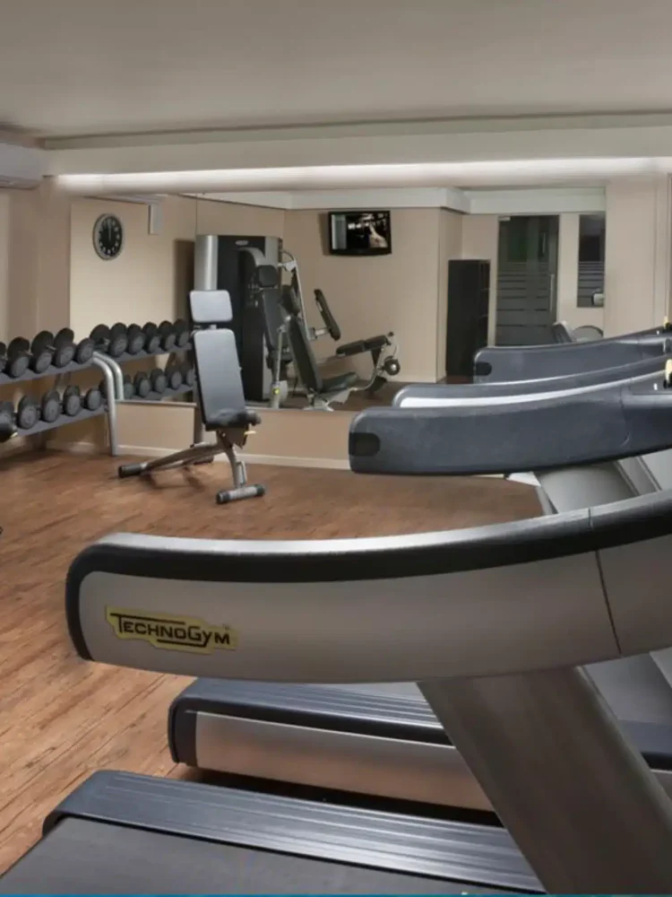 חדר כושר וסאונה